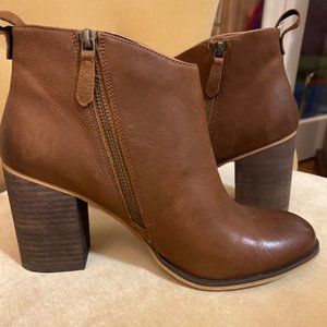 BP Lance Block Heel Leather booties